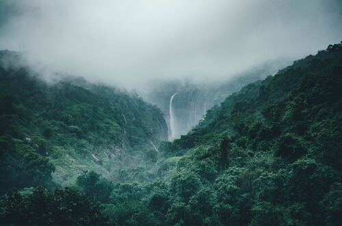 Troi Nguoc Nguyen Si Kha • Rainy Day Memories • 2023
