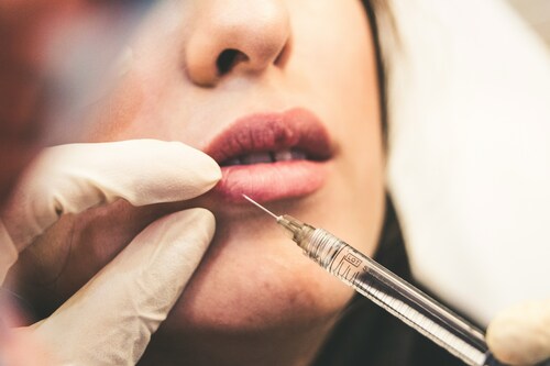 Guide to Pursue a Career in Cosmetology